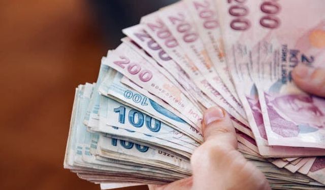 CHP'li Pehlivan AK Partili İlçe Başkanı’na sordu: Yenipazar Belediyesi'nde “Ücret adaletsizliği neden?”