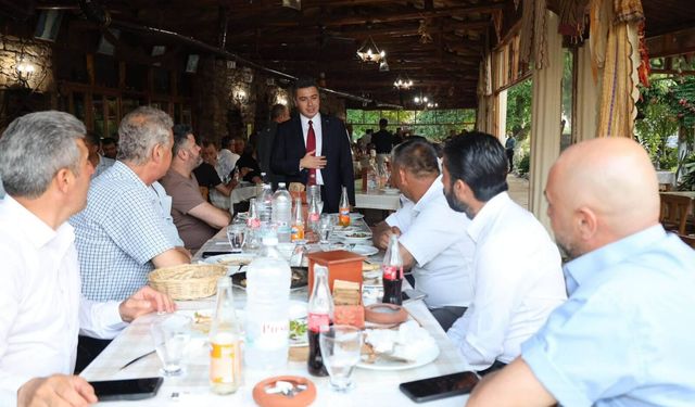 Karacasu Kaymakamı Gündoğdu’ya veda yemeği