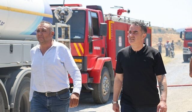 Koçarlı'da zeytinlik alev aldı! Başkan Arıcı yangın yerine koştu