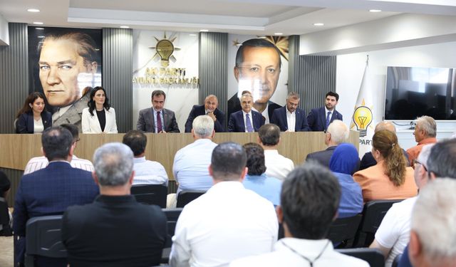AK Parti Aydın teşkilatında istişare toplantısı