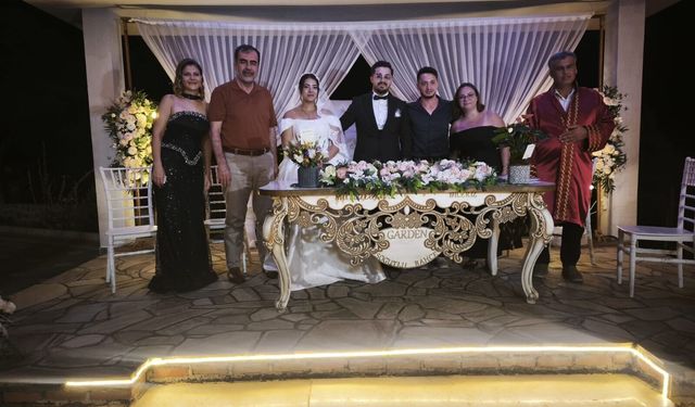 Aydın'ın protokolü Nazilli'deki düğünde buluştu: Başkanın kızı dünya evine girdi