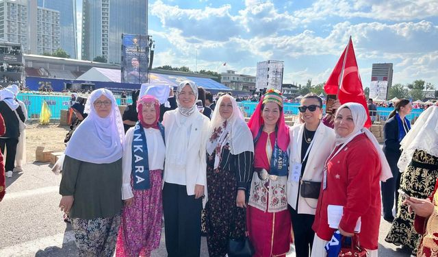 Aydınlı kadınlar yöresel kıyafetlerle Başkentte! İlgi odağı oldular