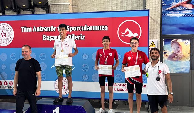 Aydınlı yüzücülerden büyük başarı