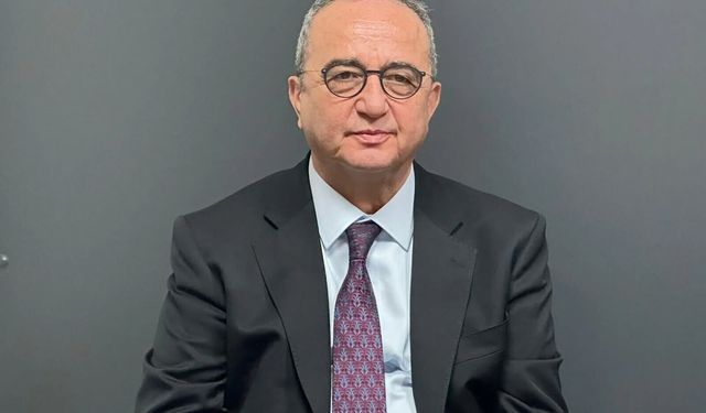 Bülent Tezcan'dan operasyona ilişkin ilk açıklama! "Kızım ve damadım yurt dışında"