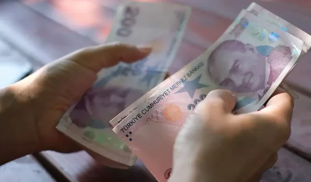 Emekliye seyyanen zam var mı?  Anayasa Mahkemesi kararı kimleri kapsıyor?