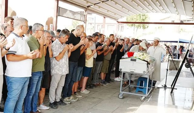 Germencik'te acı veda! Gülben gözyaşlarıyla uğurlandı