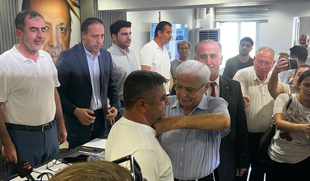 İncirliova’da CHP’den AK Parti’ye geçiş