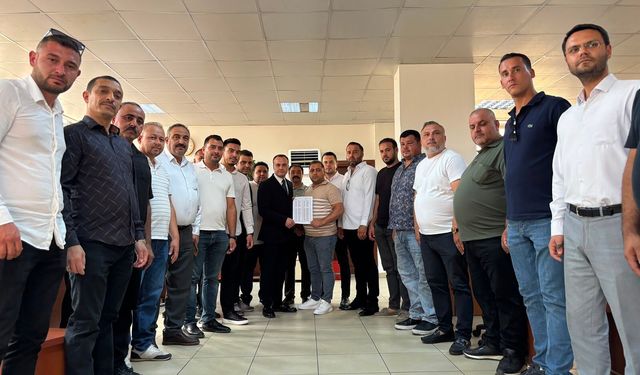 MHP Nazilli’de Başkan Yorgancı ve ekibi mazbatasını aldı