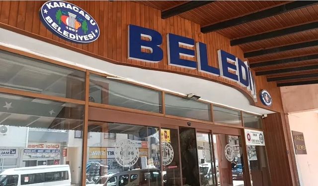MHP'li eski başkandan dikkat çeken paylaşım: "Aynı kişiye 5. kez peşkeş çekiliyor"