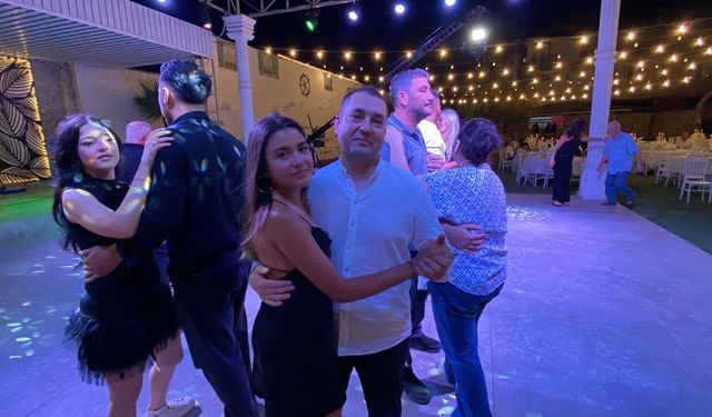 Nazilli'de emsallik düğün gecesi! Evlenmekten vazgeçen damat eğlence düzenledi