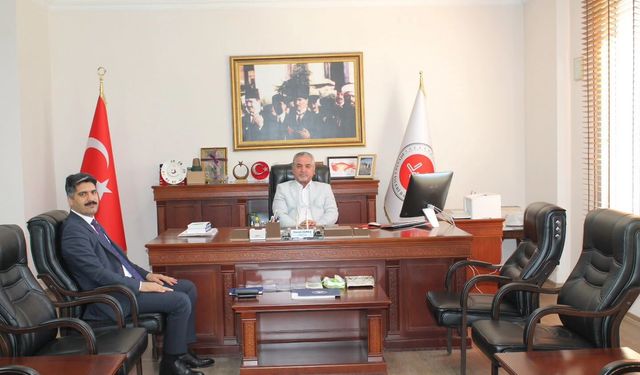 Yenipazar’ın yeni müftüsünün ilk ziyareti Müftü Güneş’e oldu