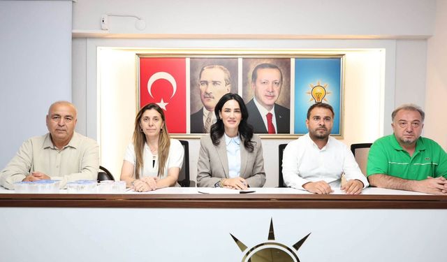 AK Parti Nazilli İlçe Danışma Meclisi toplandı
