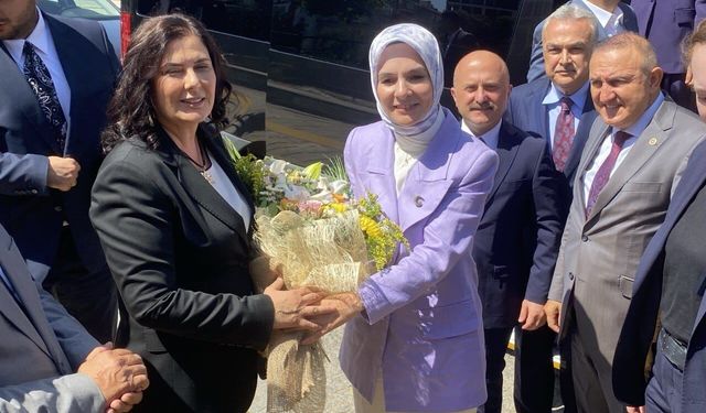 Bakan Göktaş'tan Büyükşehir'e ziyaret: Başkan Çerçioğlu tarafından karşılandı